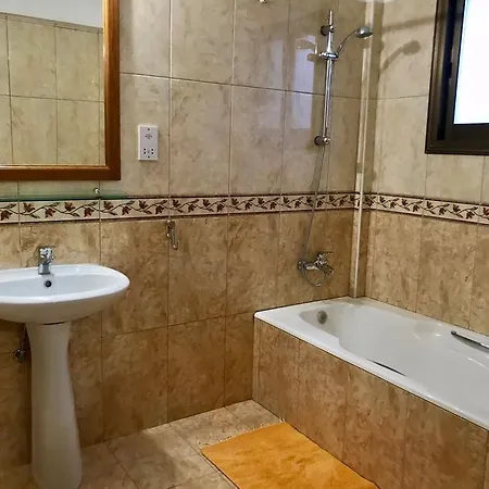 Villa Trouzini 2 *
